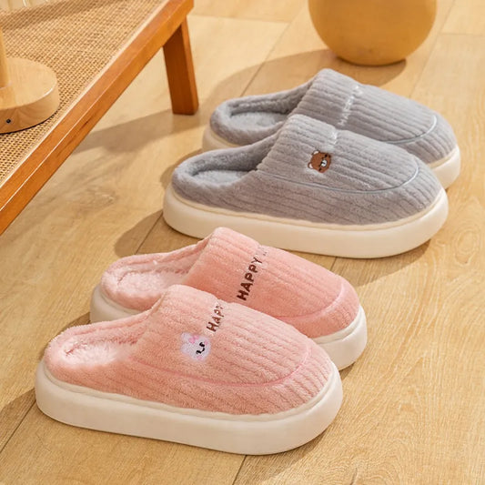 Pantuflas de Algodón de Invierno SolSet 🌨️❤️: calor y confort para ambos. Suelas suaves, antideslizantes, ideal para parejas en casa. Cada paso, un abrazo acogedor.