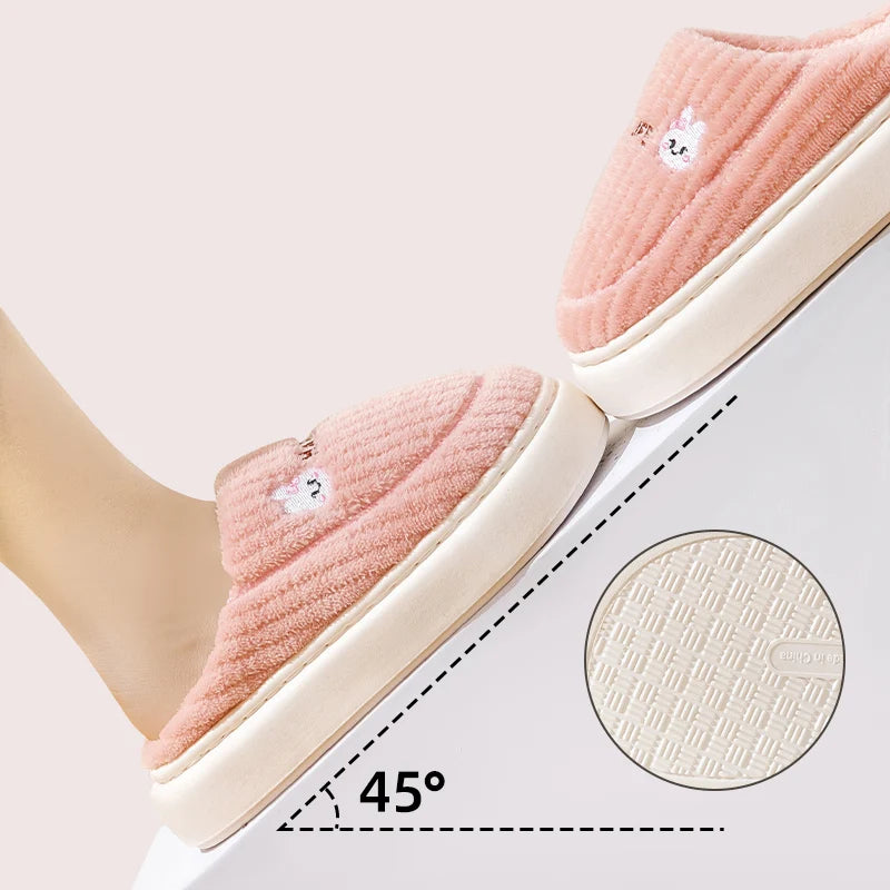 Pantuflas de Algodón de Invierno SolSet 🌨️❤️: calor y confort para ambos. Suelas suaves, antideslizantes, ideal para parejas en casa. Cada paso, un abrazo acogedor.